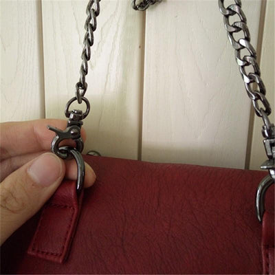 GOTHIC SKULL RIVETS TASSEL SHOULDER BAG